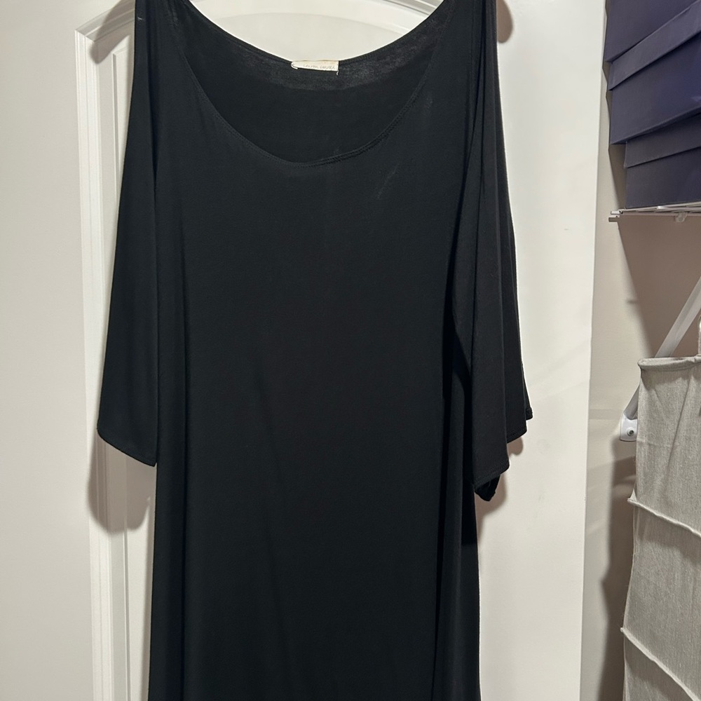 Lauren Conrad cut out shoulder dress size L